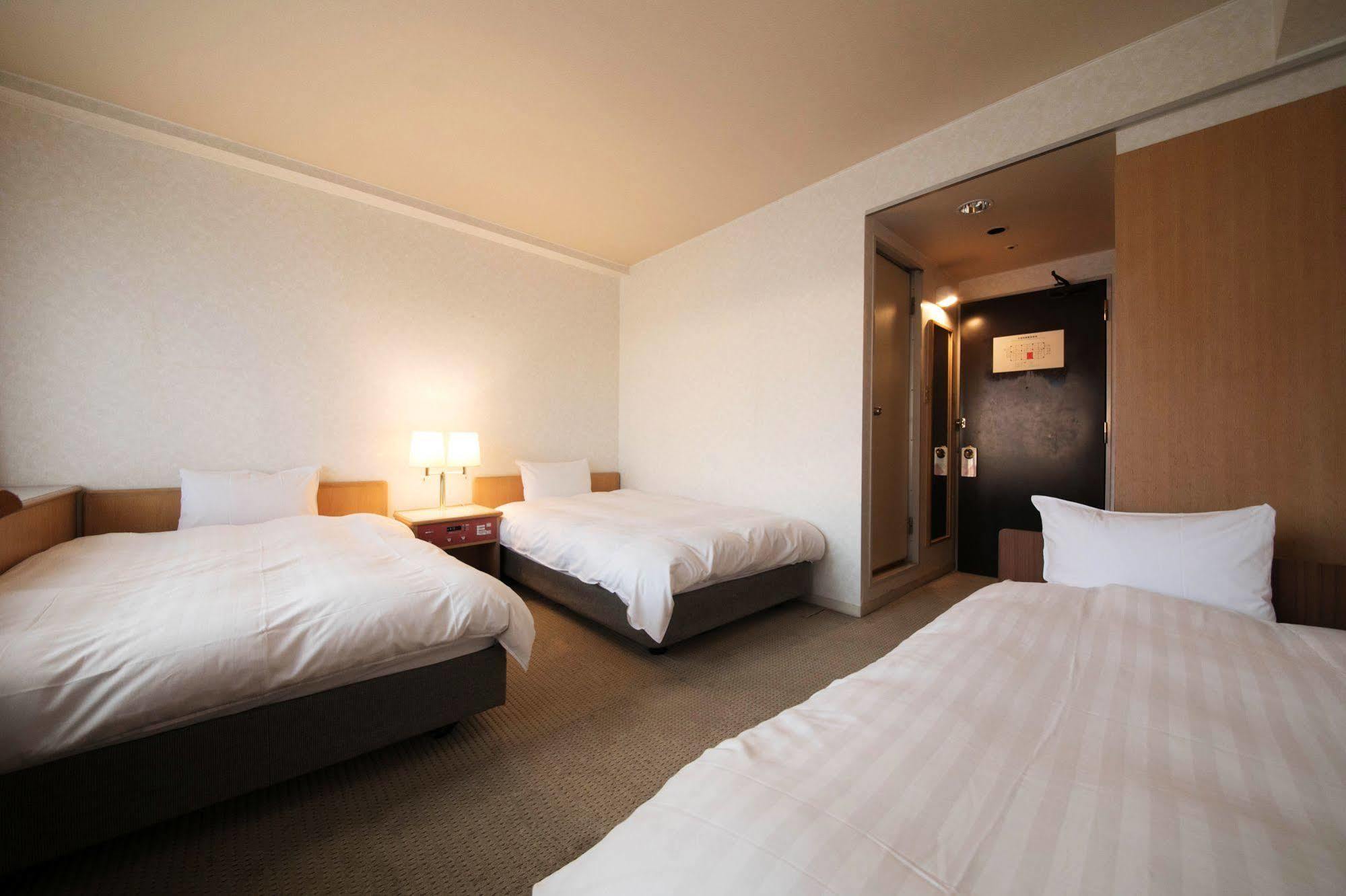 Mito Hotel Season מראה חיצוני תמונה